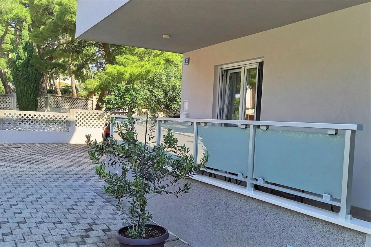 Apartments Danica Проманья Экстерьер фото