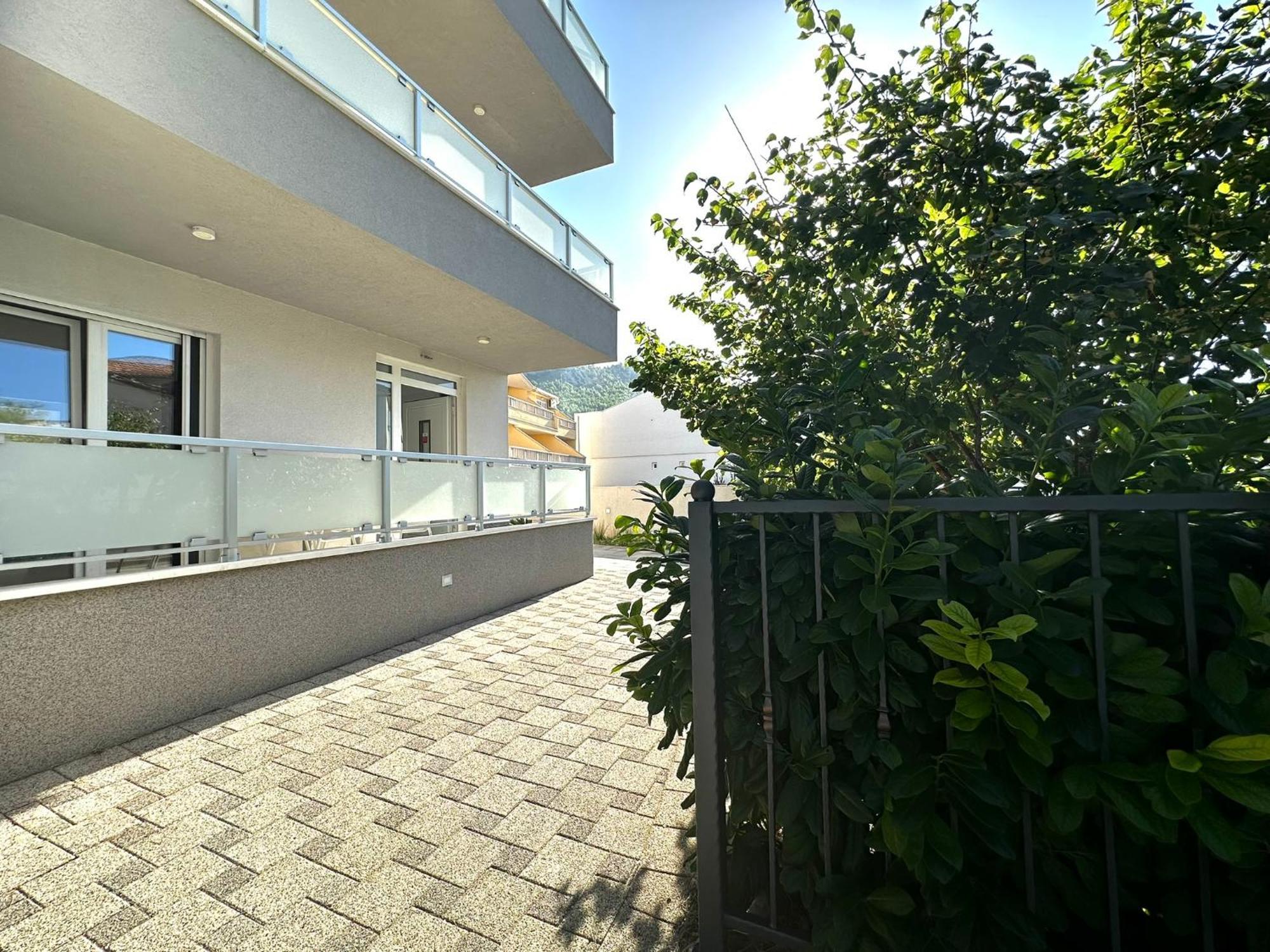 Apartments Danica Проманья Экстерьер фото