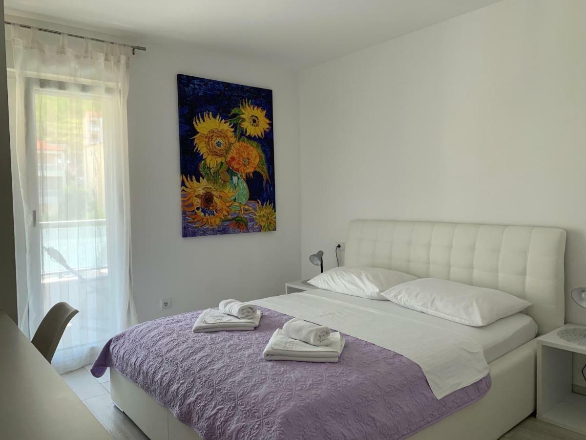 Apartments Danica Проманья Экстерьер фото