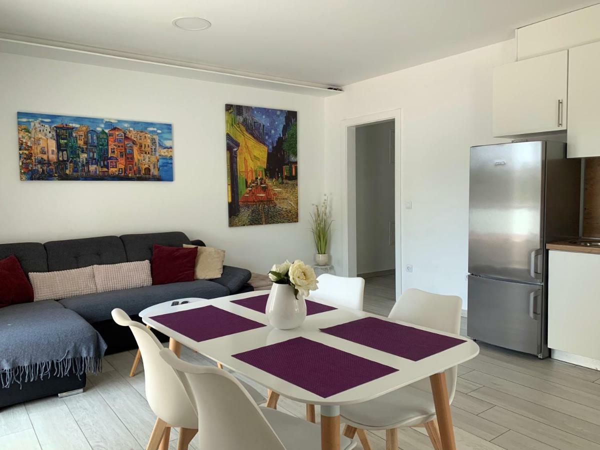 Apartments Danica Проманья Экстерьер фото